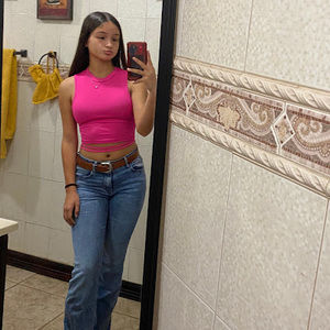 Meet your Posher, Aylin